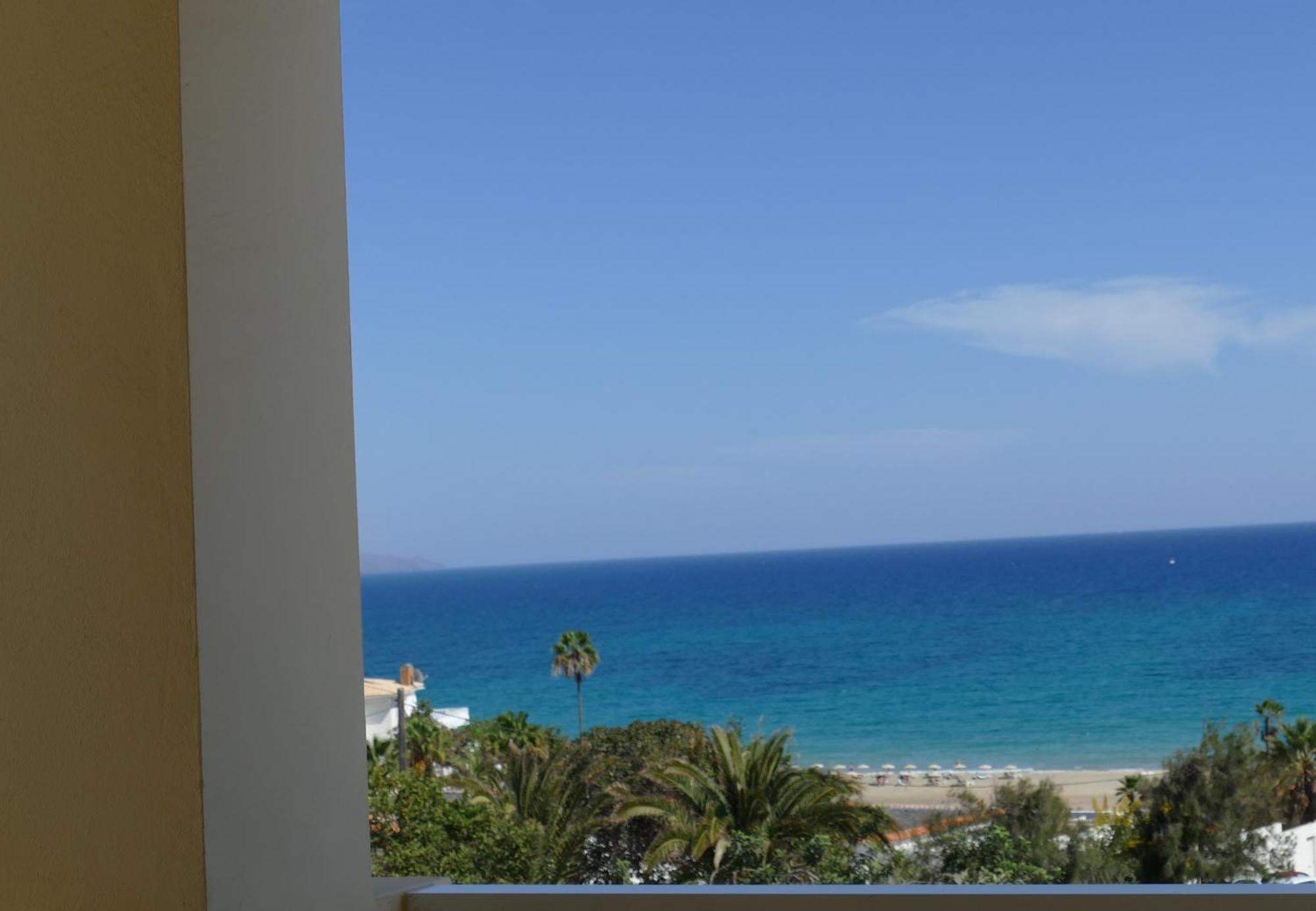 Blue Lagoon Apartment Costa Calma Exterior photo
